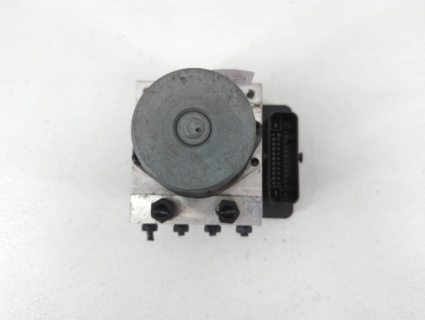 2017-2019 Kia Soul ABS Pump Control Module Replacement P/N:61589-4500 Fits Fits 2017 2018 2019 OEM Used Auto Parts - Oemused