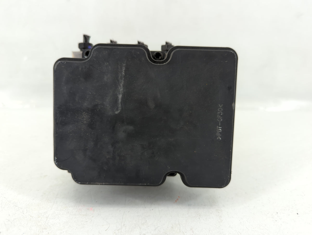 2017-2019 Kia Soul Anti-Lock Brake ABS Pump Module Actuator OEM P/N:61589-4500 Fits Fits 2017 2018 2019 OEM Used Auto Parts 