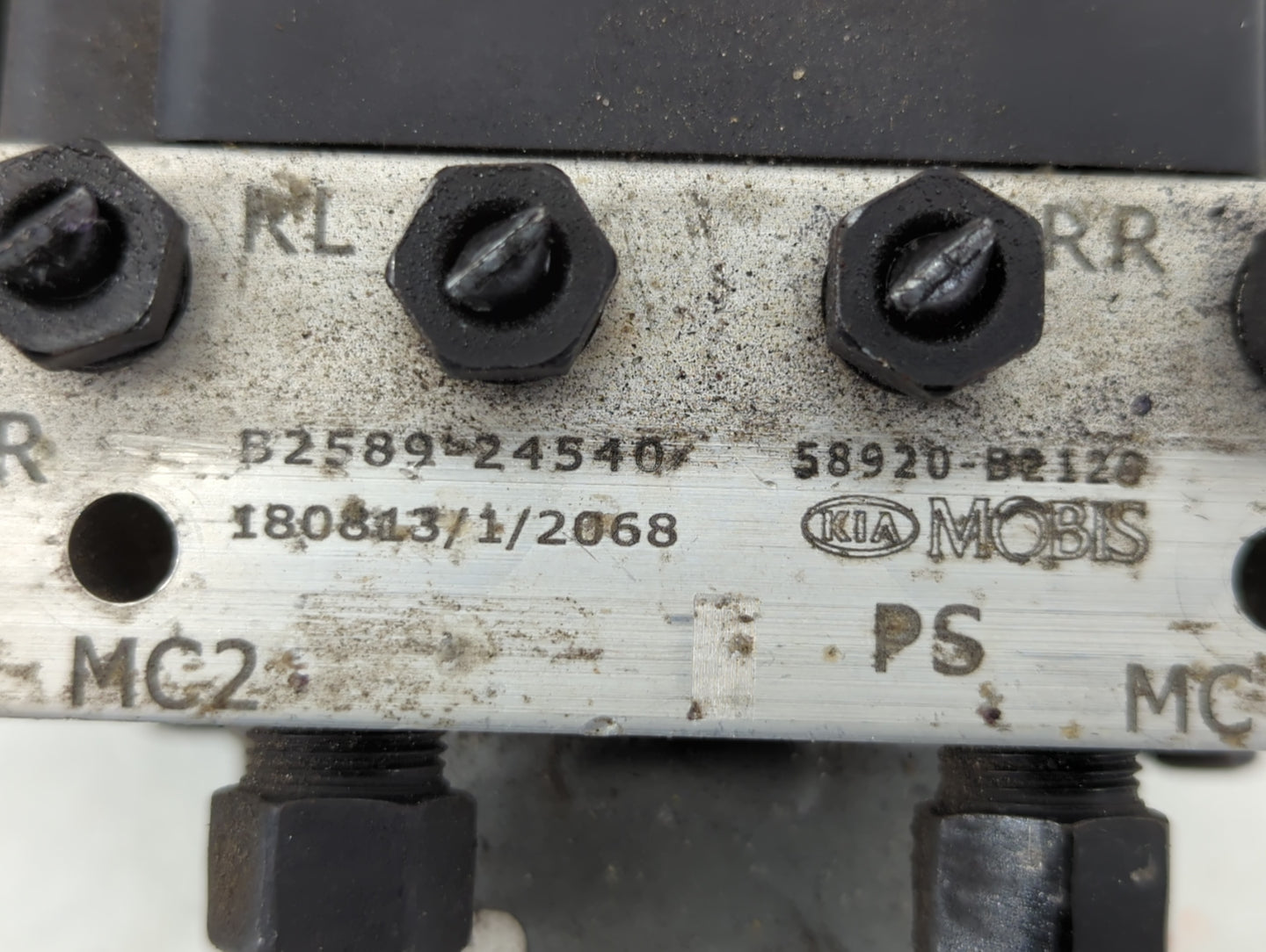 2017-2019 Kia Soul ABS Pump Control Module Replacement P/N:61589-4500 Fits Fits 2017 2018 2019 OEM Used Auto Parts - Oemused