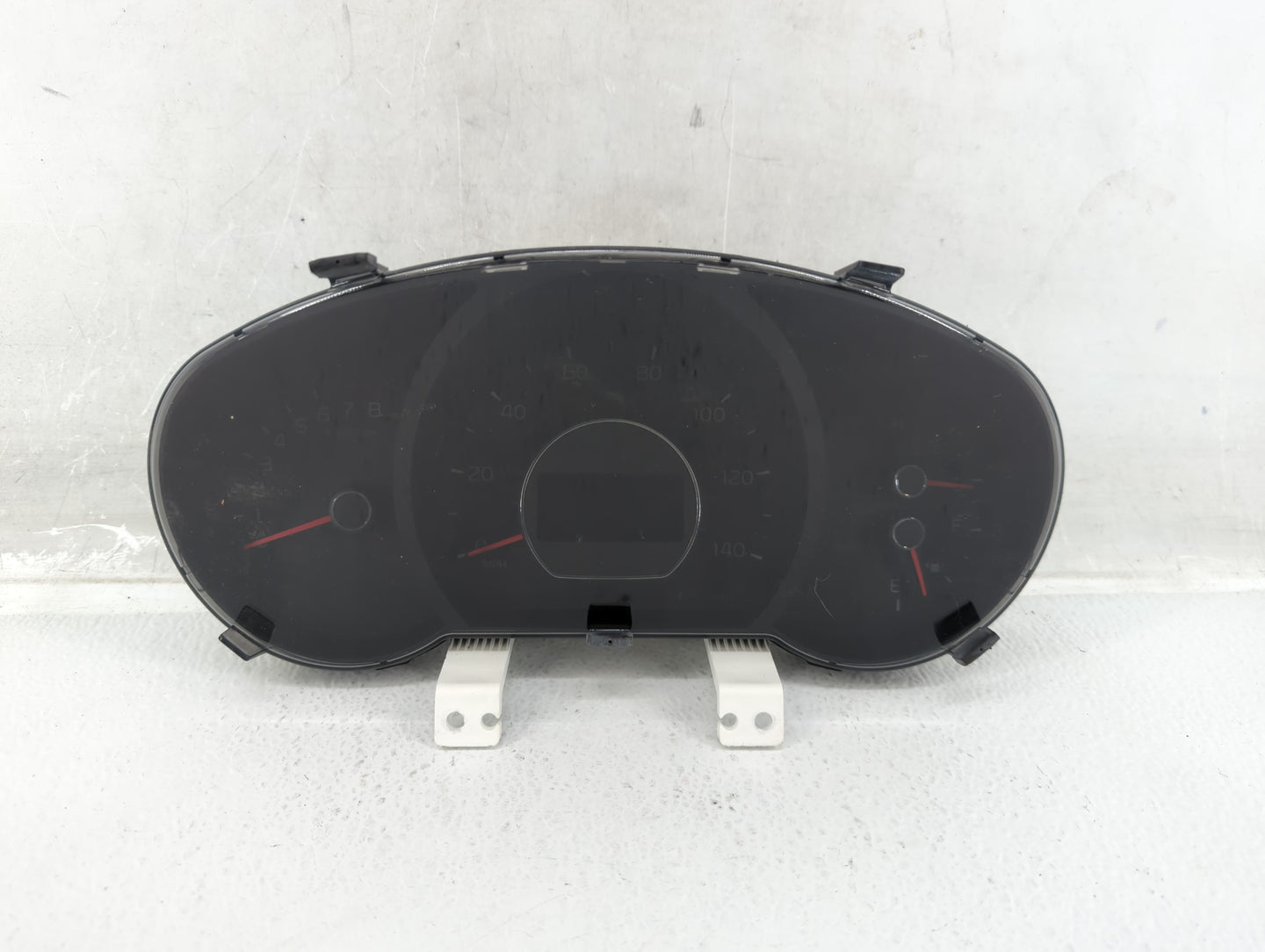 2017-2019 Kia Soul Instrument Cluster Speedometer Gauges P/N:94006-B2720 Fits Fits 2017 2018 2019 OEM Used Auto Parts - Oemu