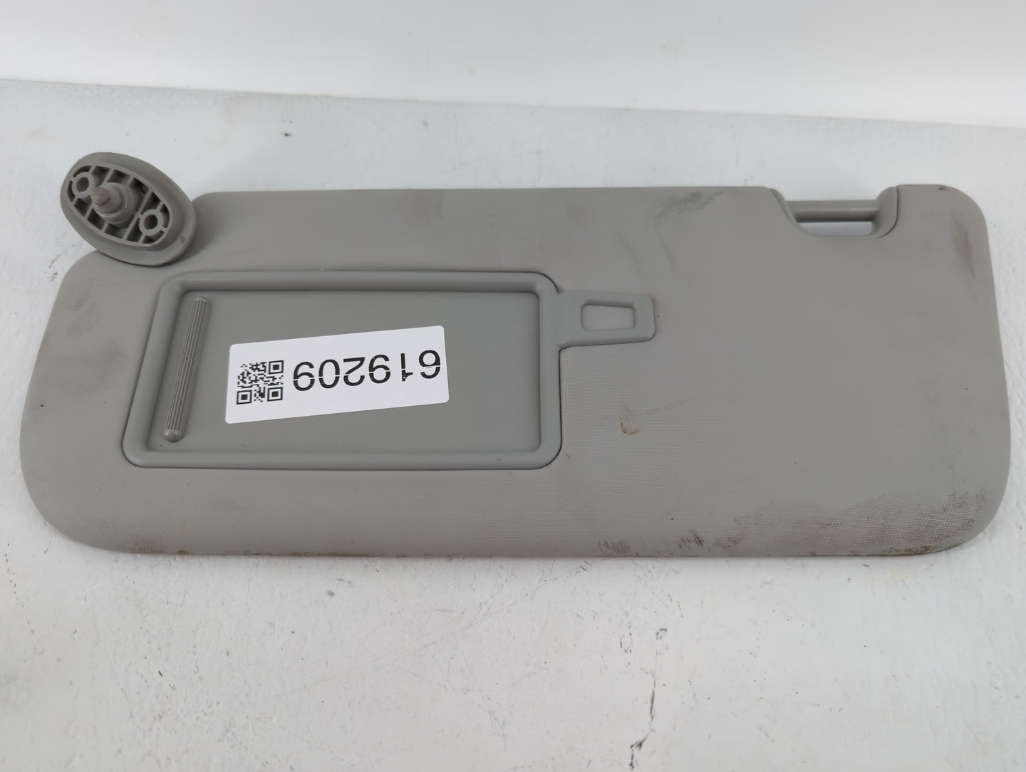 2014-2019 Kia Soul Sun Visor Shade Replacement Driver Left Mirror Fits Fits 2014 2015 2016 2017 2018 2019 OEM Used Auto Part