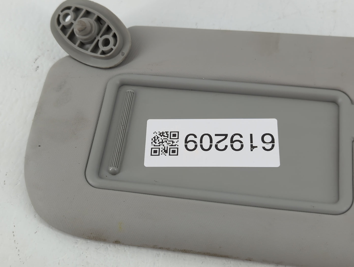 2014-2019 Kia Soul Sun Visor Shade Replacement Driver Left Mirror Fits Fits 2014 2015 2016 2017 2018 2019 OEM Used Auto Part