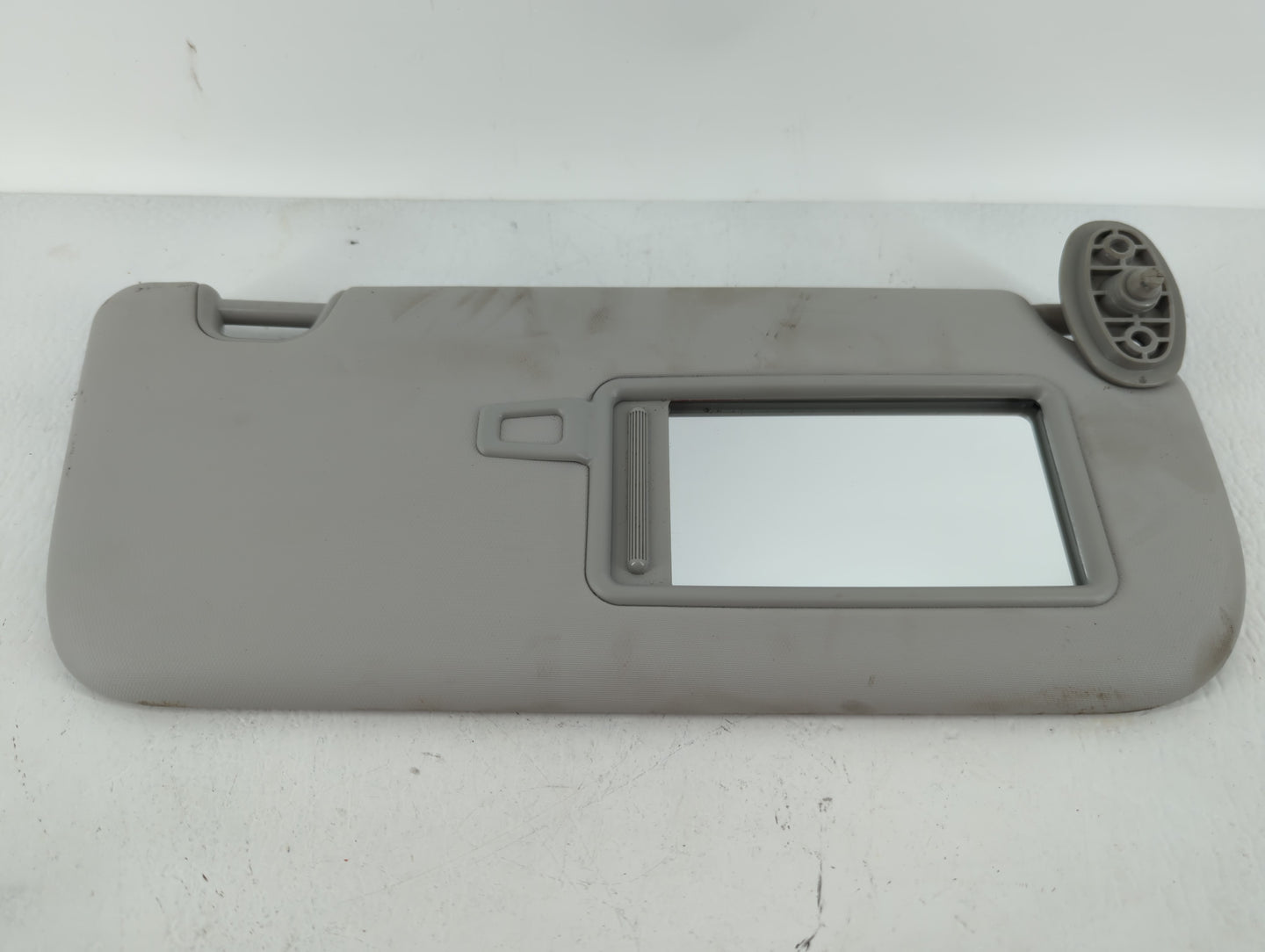 2014-2019 Kia Soul Sun Visor Shade Replacement Passenger Right Mirror Fits Fits 2014 2015 2016 2017 2018 2019 OEM Used Auto 