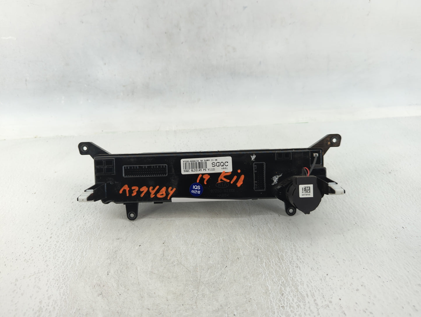 2017-2019 Kia Soul Climate Control Module Temperature AC/Heater Replacement P/N:97250-B2GQ1CA Fits Fits 2017 2018 2019 OEM U
