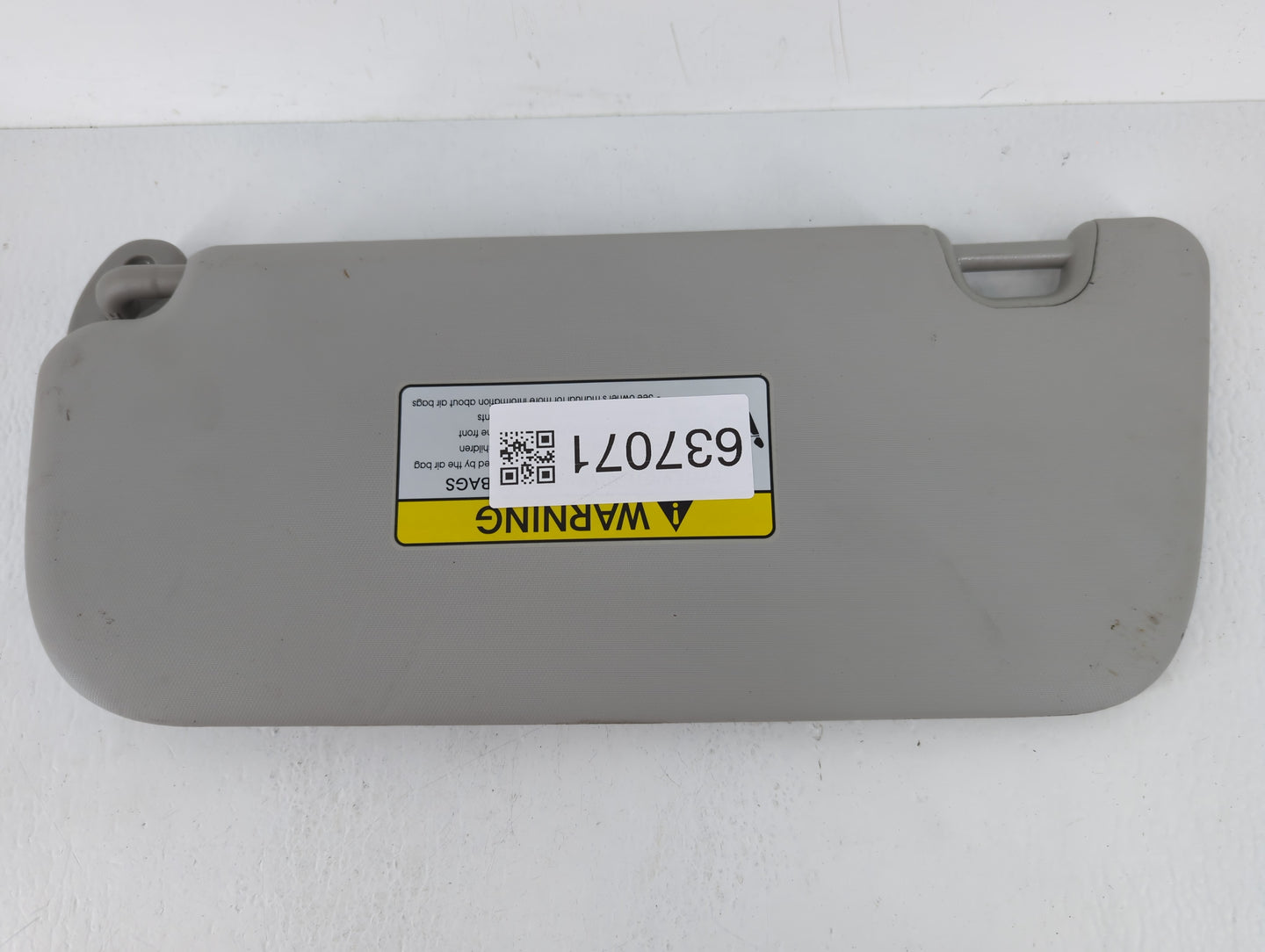 2014-2019 Kia Soul Sun Visor Shade Replacement Passenger Right Mirror Fits Fits 2014 2015 2016 2017 2018 2019 OEM Used Auto 