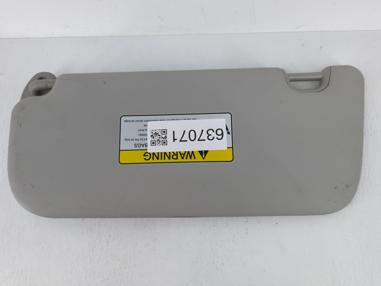 2014-2019 Kia Soul Sun Visor Shade Replacement Passenger Right Mirror Fits Fits 2014 2015 2016 2017 2018 2019 OEM Used Auto 