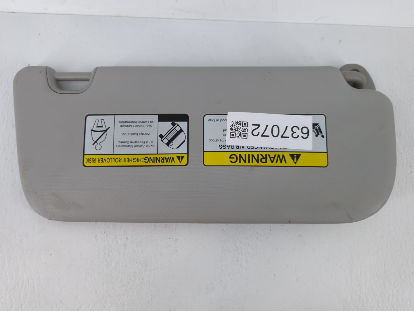 2014-2019 Kia Soul Sun Visor Shade Replacement Driver Left Mirror Fits Fits 2014 2015 2016 2017 2018 2019 OEM Used Auto Part