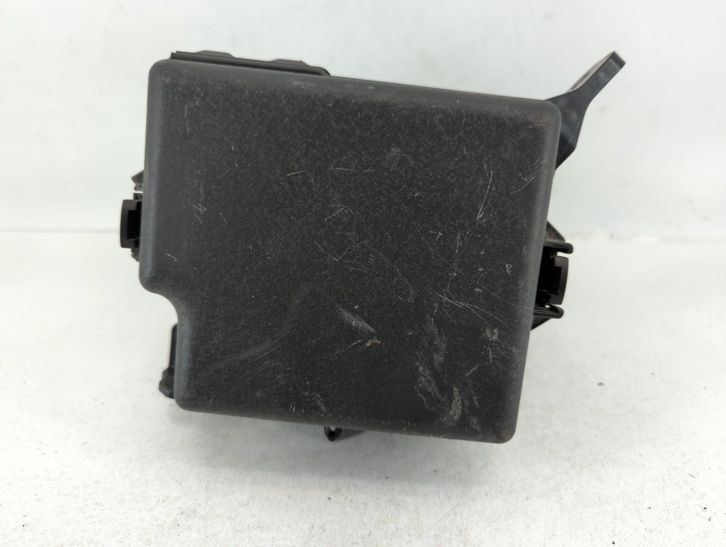 2017-2019 Kia Soul Fusebox Fuse Box Panel Relay Module P/N:91950-B2330 Fits Fits 2017 2018 2019 OEM Used Auto Parts - Oemuse