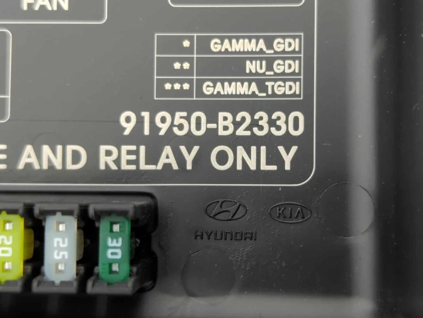2017-2019 Kia Soul Fusebox Fuse Box Panel Relay Module P/N:91950-B2330 Fits Fits 2017 2018 2019 OEM Used Auto Parts - Oemuse