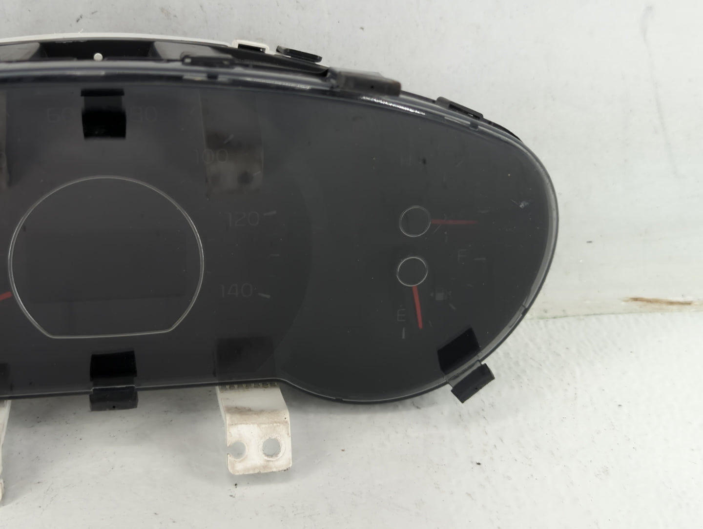 2017-2019 Kia Soul Instrument Cluster Speedometer Gauges P/N:94006-B2720 Fits Fits 2017 2018 2019 OEM Used Auto Parts - Oemu