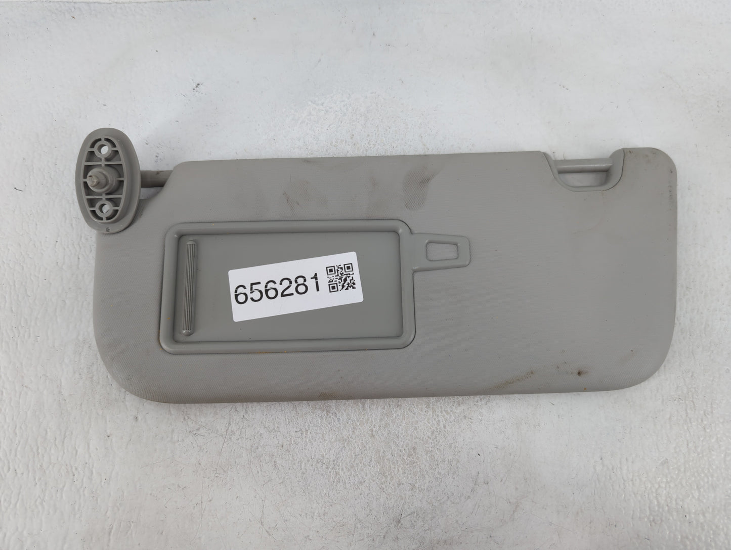 2014-2019 Kia Soul Sun Visor Shade Replacement Driver Left Mirror Fits Fits 2014 2015 2016 2017 2018 2019 OEM Used Auto Part