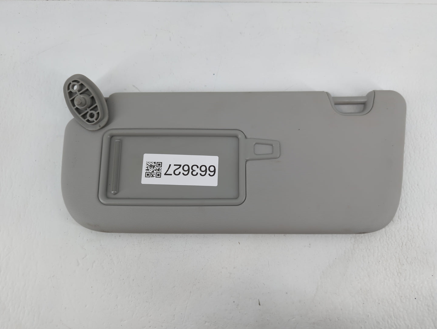 2014-2019 Kia Soul Sun Visor Shade Replacement Driver Left Mirror Fits Fits 2014 2015 2016 2017 2018 2019 OEM Used Auto Part