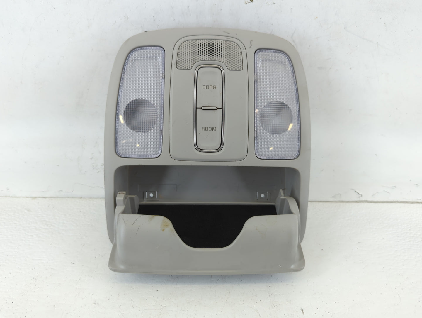 2014-2019 Kia Soul Overhead Roof Console 663643 - Oemusedautoparts1.com