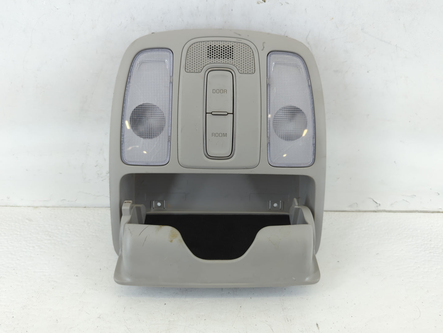 2014-2019 Kia Soul Overhead Roof Console 663643 - Oemusedautoparts1.com