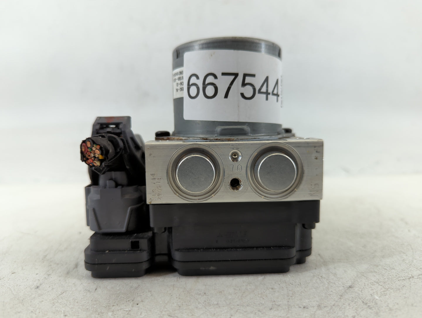 2017-2019 Kia Soul ABS Pump Control Module Replacement P/N:B2589-24540 58920-B2120 Fits Fits 2017 2018 2019 OEM Used Auto Pa