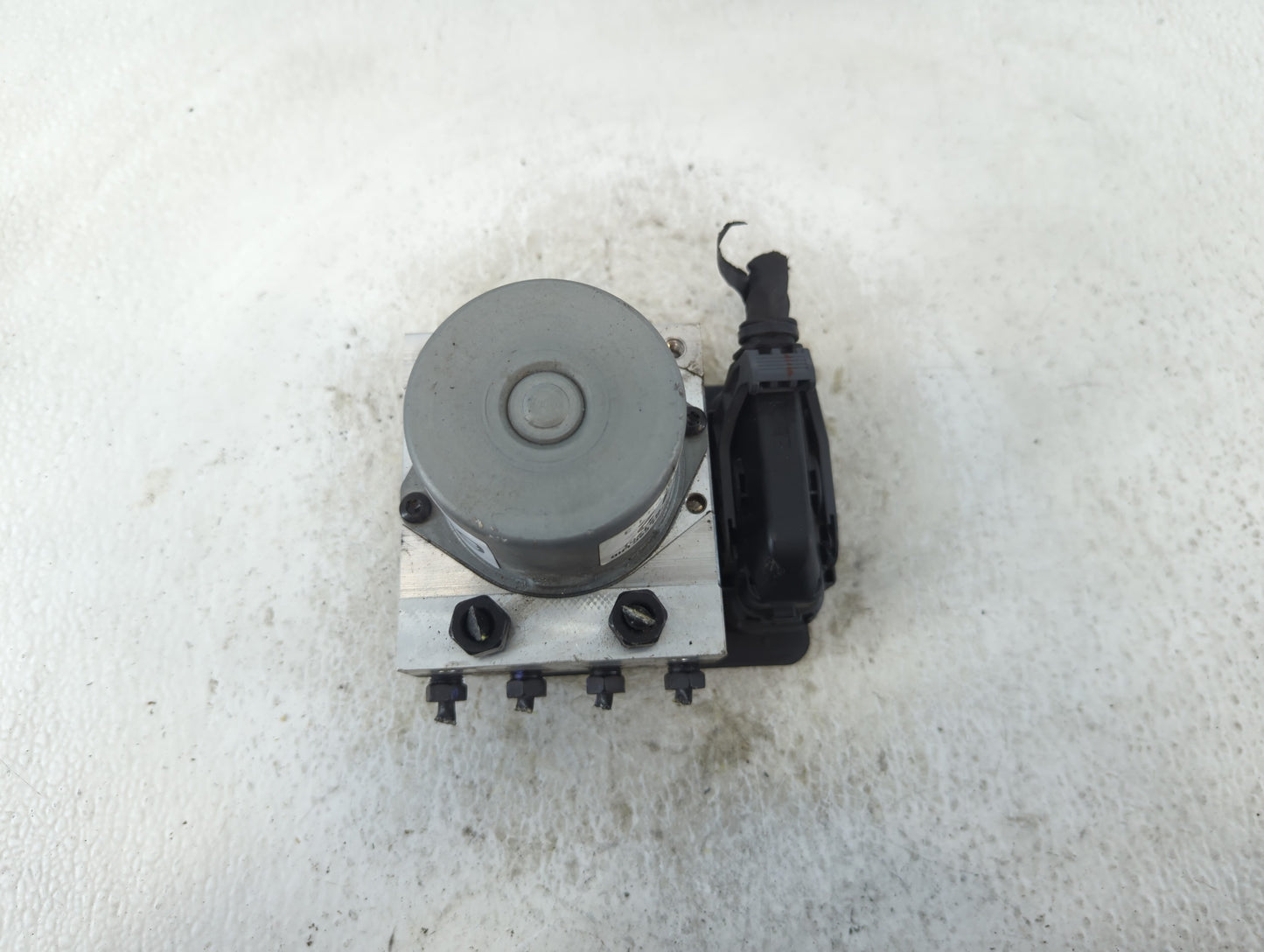 2017-2019 Kia Soul ABS Pump Control Module Replacement P/N:58900-B2120 61589-45200 Fits Fits 2017 2018 2019 OEM Used Auto Pa