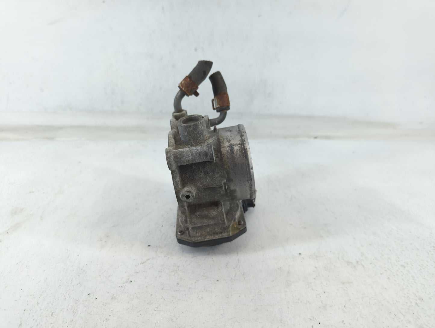 2014-2019 Kia Soul Throttle Body P/N:5323 10B01 35100-2E000 Fits Fits 2011 2012 2013 2014 2015 2016 2017 2018 2019 2020 2021