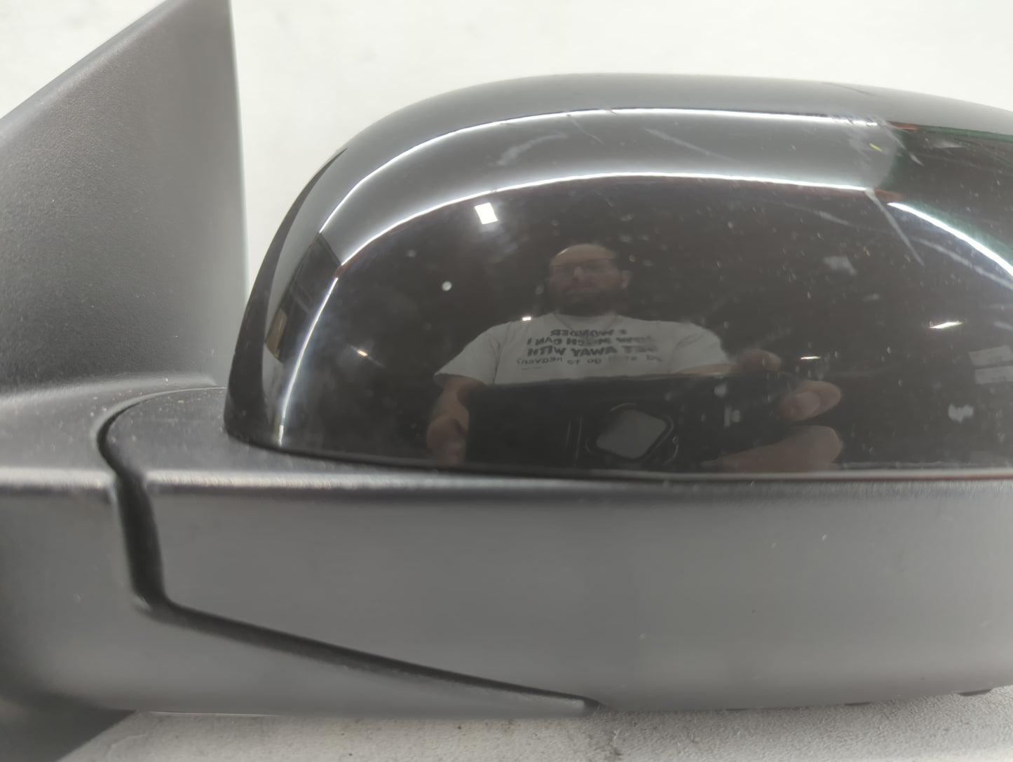 2014-2019 Kia Soul Driver Side View Mirror - Left Door Mirror OEM Used - Oemusedautoparts1.com