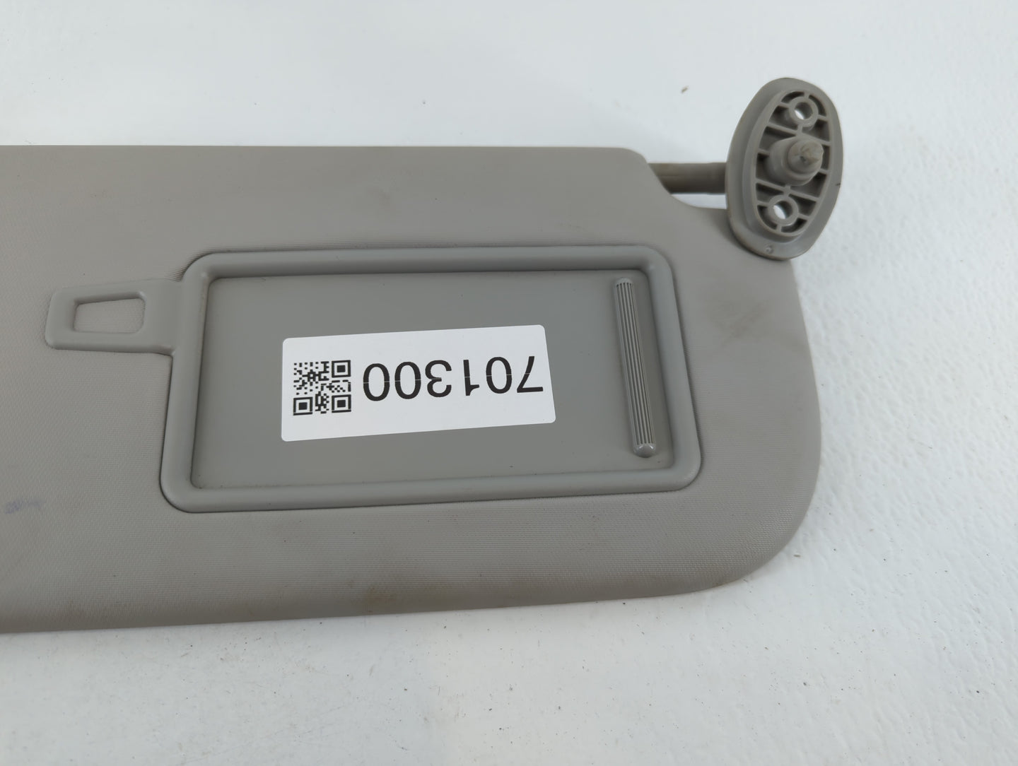 2014-2019 Kia Soul Sun Visor Shade Replacement Passenger Right Mirror Fits Fits 2014 2015 2016 2017 2018 2019 OEM Used Auto 