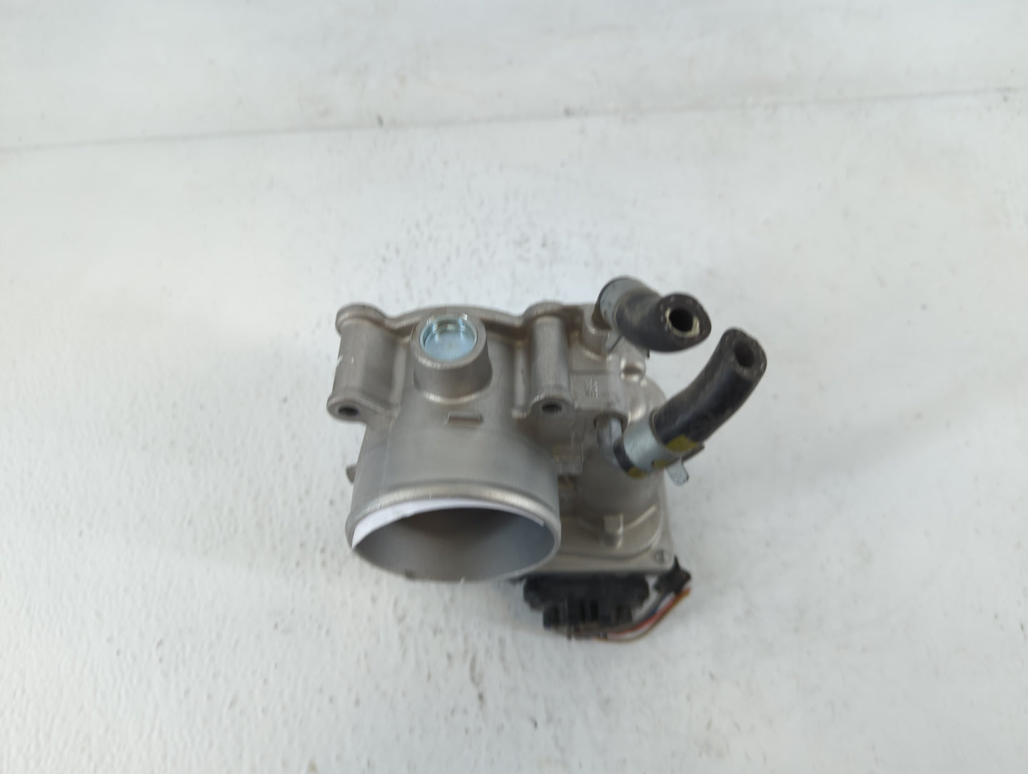 2014-2019 Kia Soul Throttle Body P/N:D1271 5323 10B30 Fits Fits 2011 2012 2013 2014 2015 2016 2017 2018 2019 2020 2021 OEM U