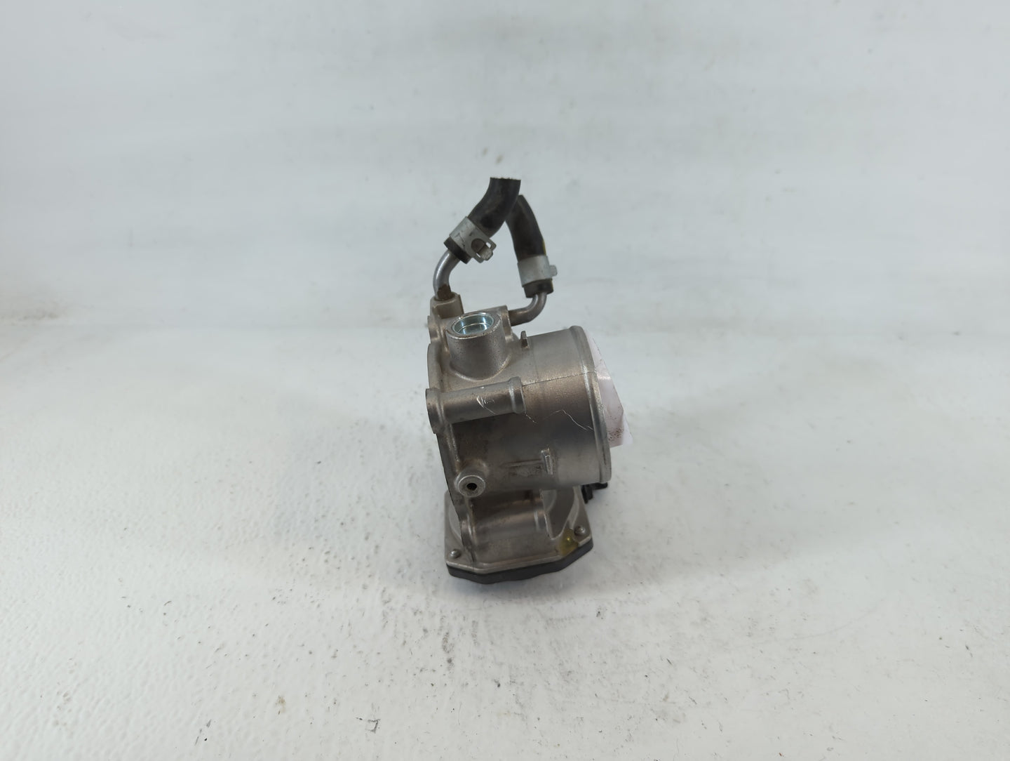 2014-2019 Kia Soul Throttle Body P/N:D1271 5323 10B30 Fits Fits 2011 2012 2013 2014 2015 2016 2017 2018 2019 2020 2021 OEM U