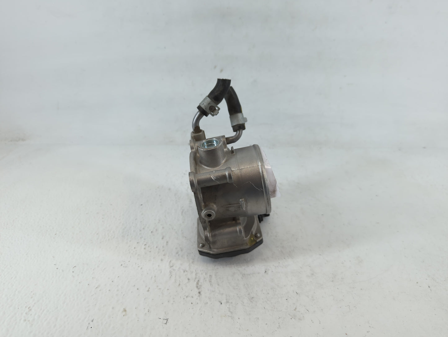 2014-2019 Kia Soul Throttle Body P/N:D1271 5323 10B30 Fits Fits 2011 2012 2013 2014 2015 2016 2017 2018 2019 2020 2021 OEM U