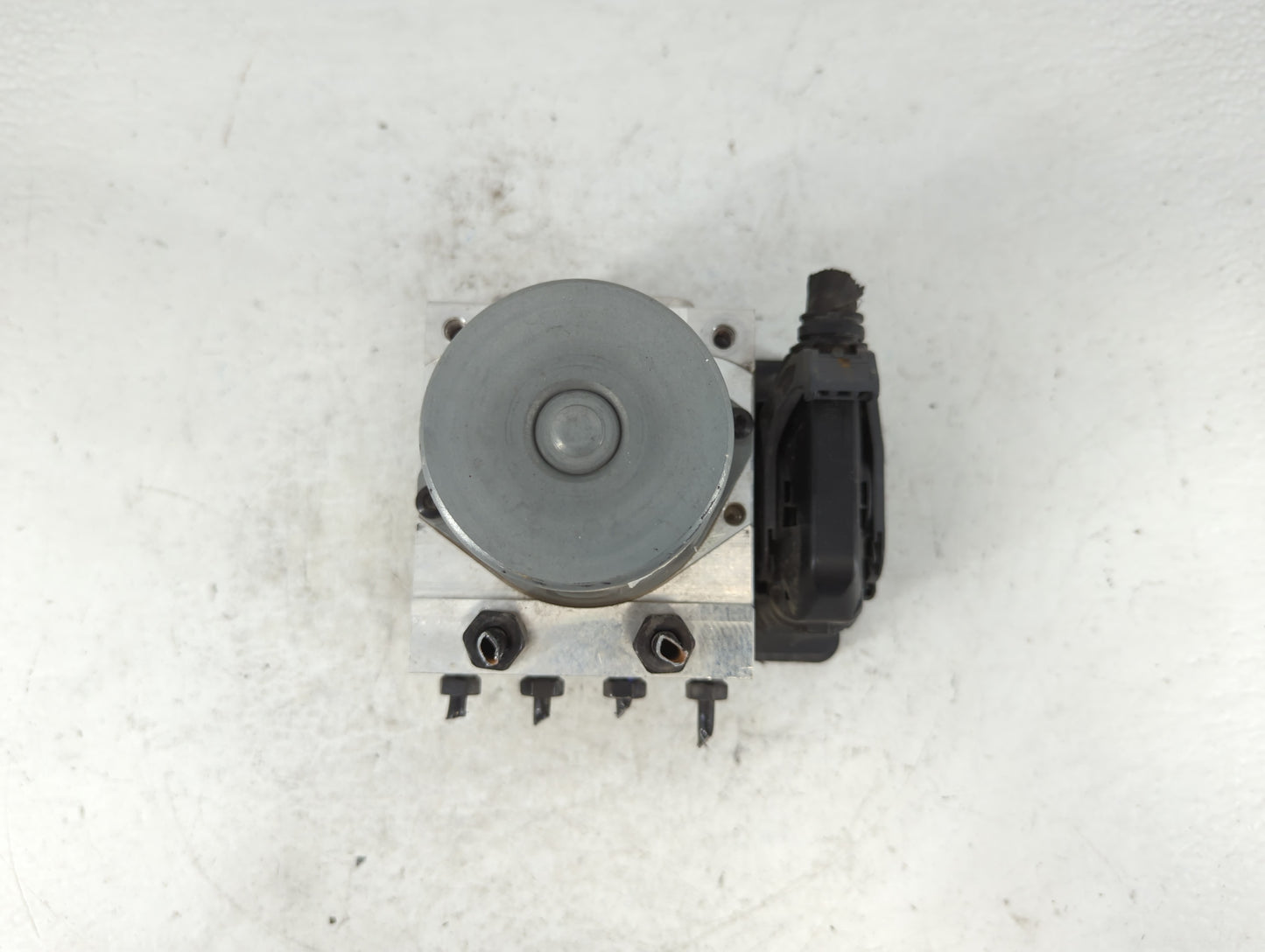2017-2019 Kia Soul ABS Pump Control Module Replacement P/N:B2589-24540 Fits Fits 2017 2018 2019 OEM Used Auto Parts - Oemuse