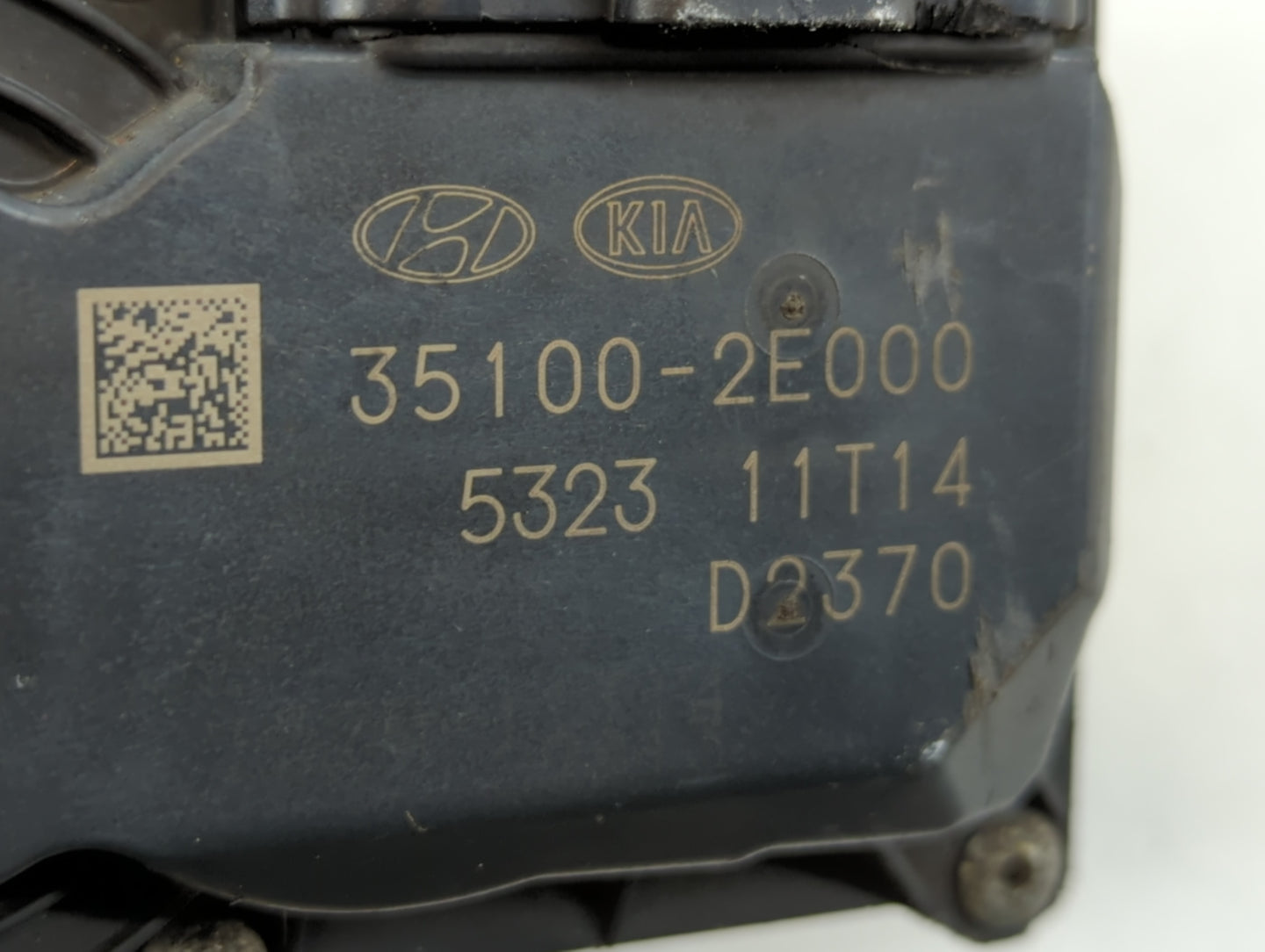 2014-2019 Kia Soul Throttle Body P/N:35100-2E000 Fits Fits 2011 2012 2013 2014 2015 2016 2017 2018 2019 2020 2021 OEM Used A