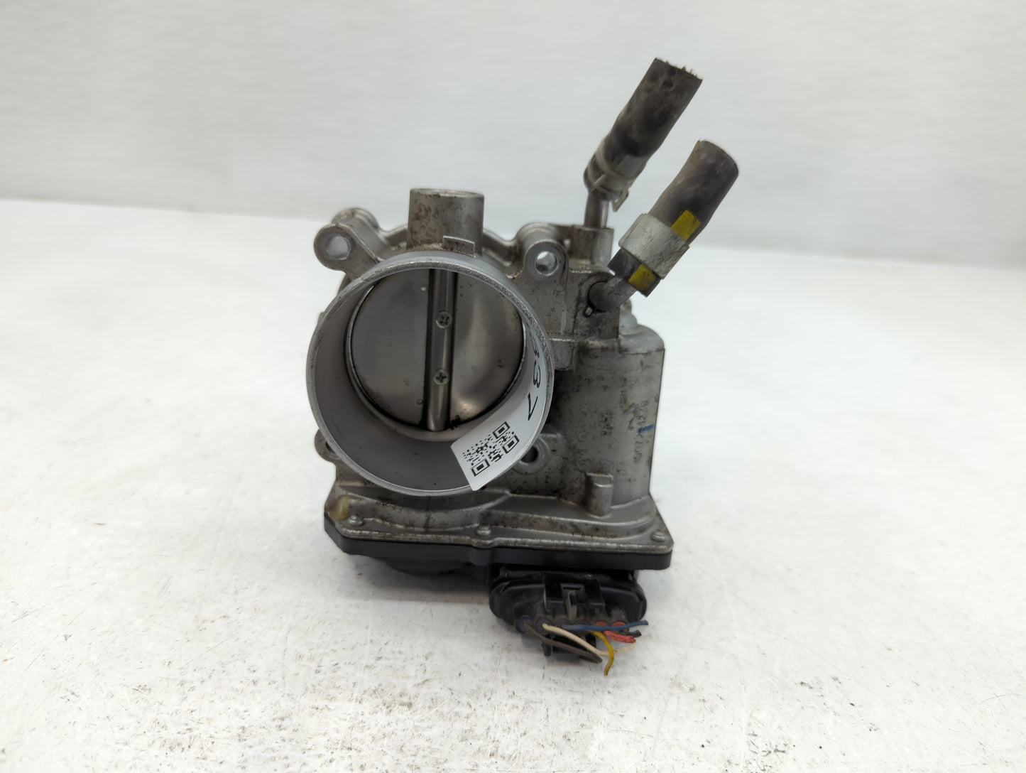 2014-2019 Kia Soul Throttle Body P/N:35100-2E000 Fits Fits 2011 2012 2013 2014 2015 2016 2017 2018 2019 2020 2021 OEM Used A