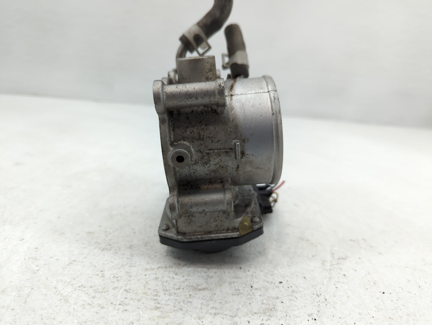 2014-2019 Kia Soul Throttle Body P/N:35100-2E000 Fits Fits 2011 2012 2013 2014 2015 2016 2017 2018 2019 2020 2021 OEM Used A