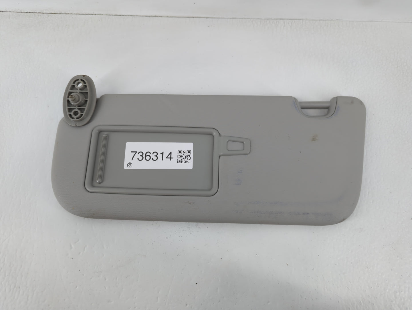 2014-2019 Kia Soul Sun Visor Shade Replacement Driver Left Mirror Fits Fits 2014 2015 2016 2017 2018 2019 OEM Used Auto Part
