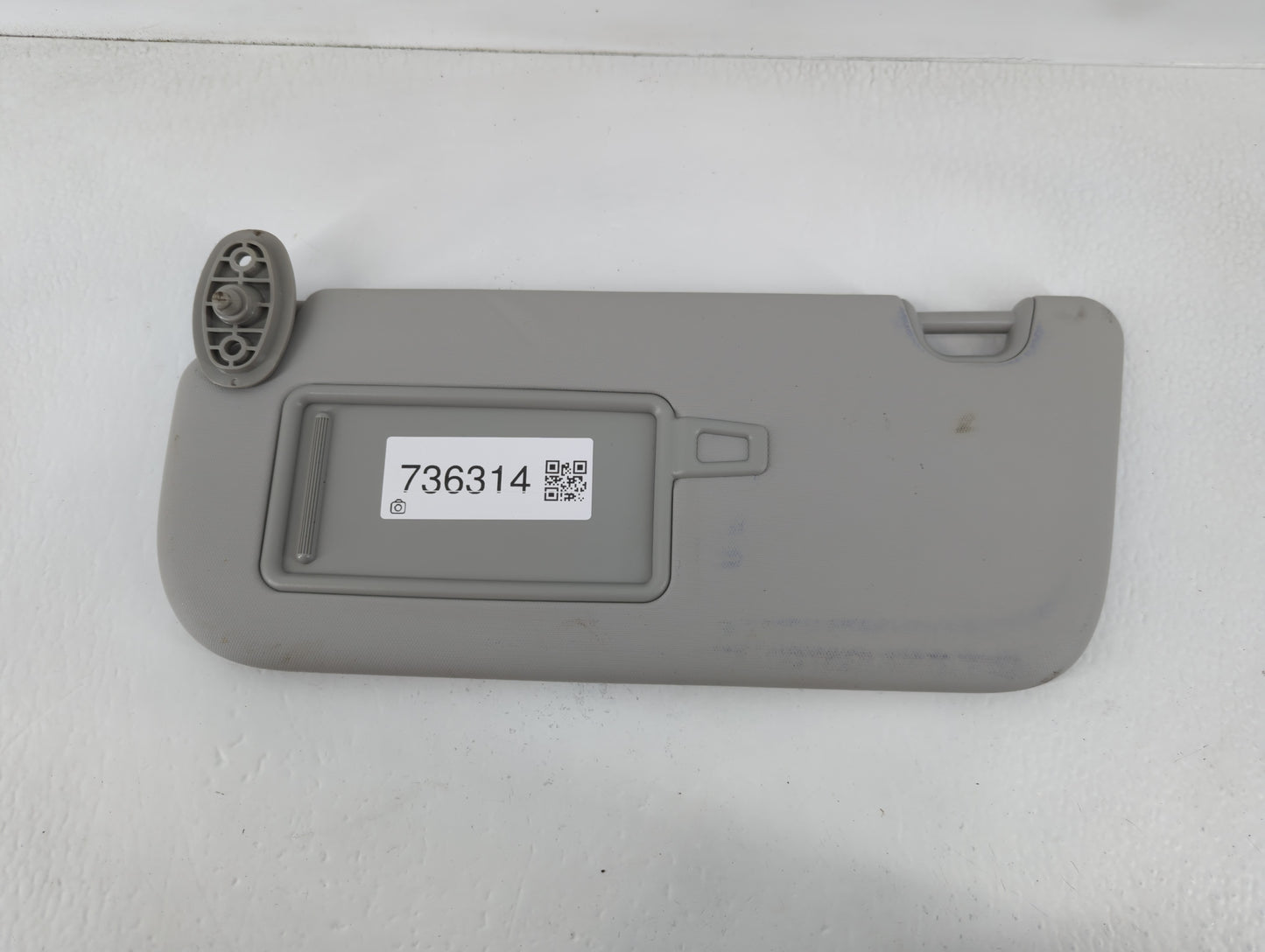 2014-2019 Kia Soul Sun Visor Shade Replacement Driver Left Mirror Fits Fits 2014 2015 2016 2017 2018 2019 OEM Used Auto Part