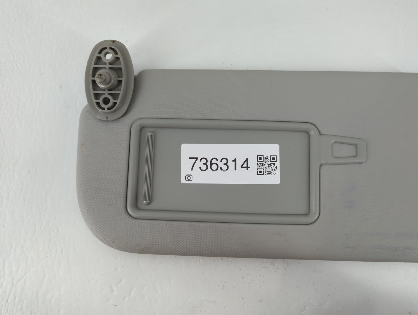2014-2019 Kia Soul Sun Visor Shade Replacement Driver Left Mirror Fits Fits 2014 2015 2016 2017 2018 2019 OEM Used Auto Part