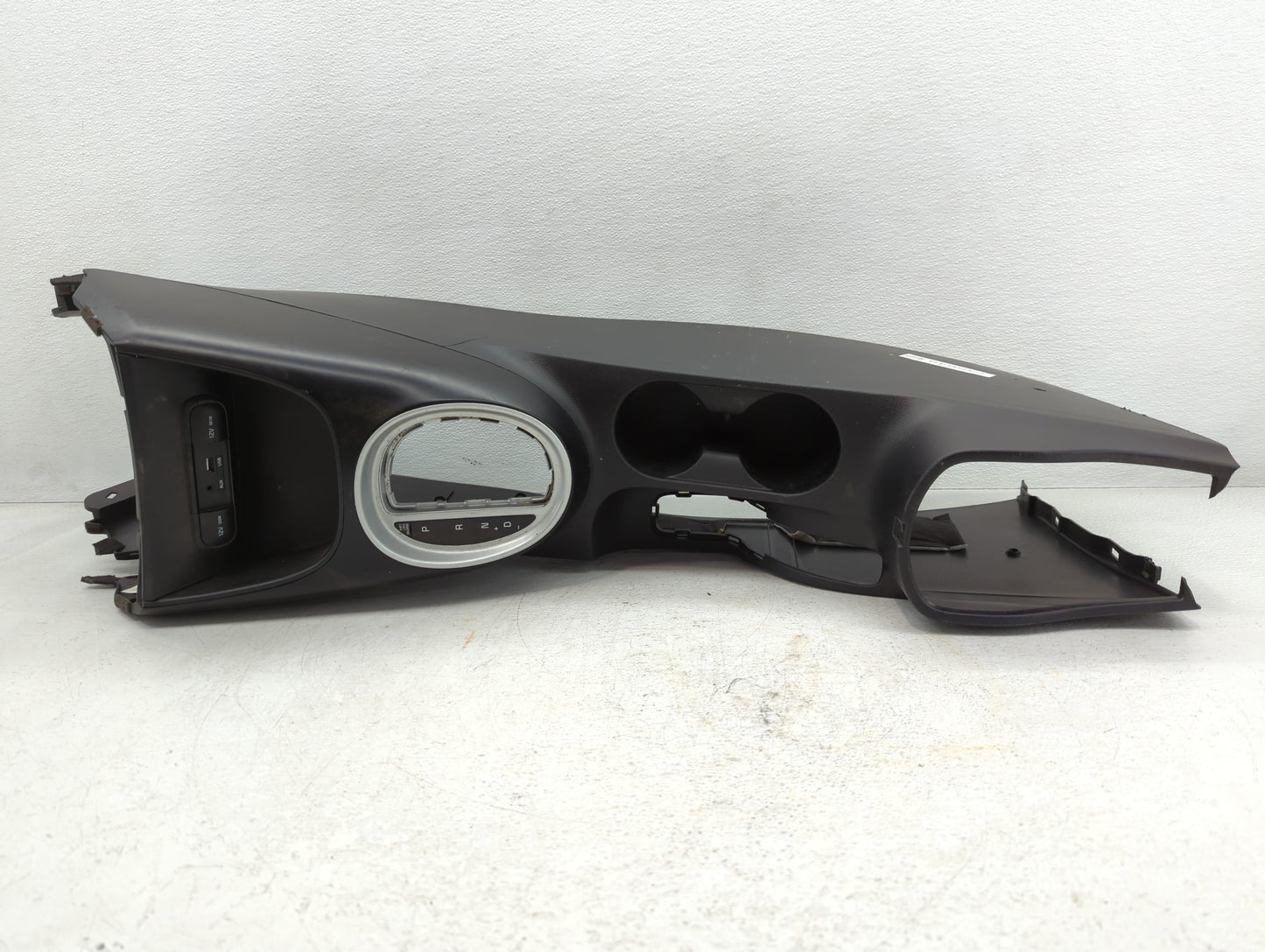 2019 Kia Soul Center Floor Console P/N:180920-501 Fits OEM Used Auto Parts - Oemusedautoparts1.com