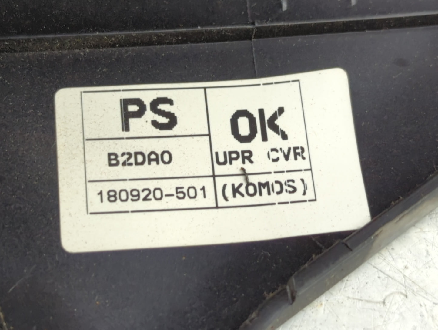 2019 Kia Soul Center Floor Console P/N:180920-501 Fits OEM Used Auto Parts - Oemusedautoparts1.com