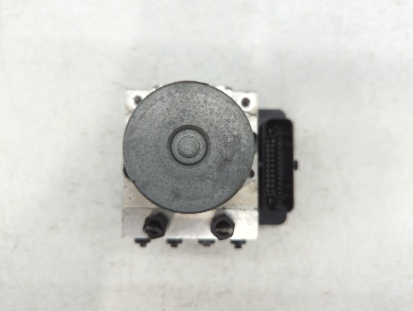 2017-2019 Kia Soul ABS Pump Control Module Replacement P/N:61589-45200 58920-B2120 Fits Fits 2017 2018 2019 OEM Used Auto Pa