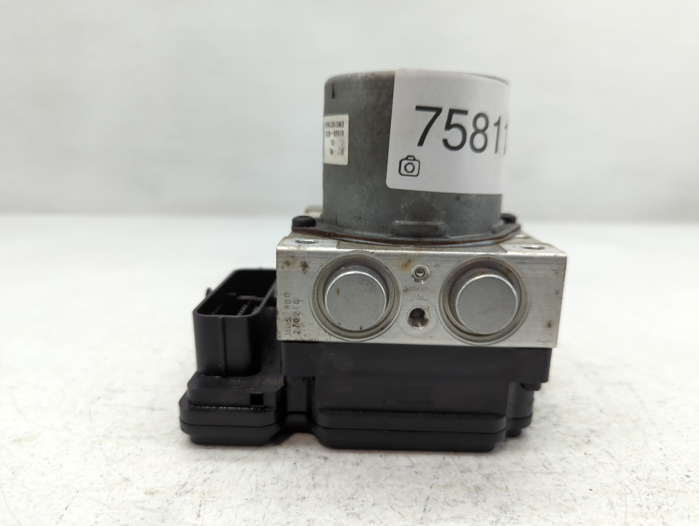 2017-2019 Kia Soul ABS Pump Control Module Replacement P/N:61589-45200 58920-B2120 Fits Fits 2017 2018 2019 OEM Used Auto Pa