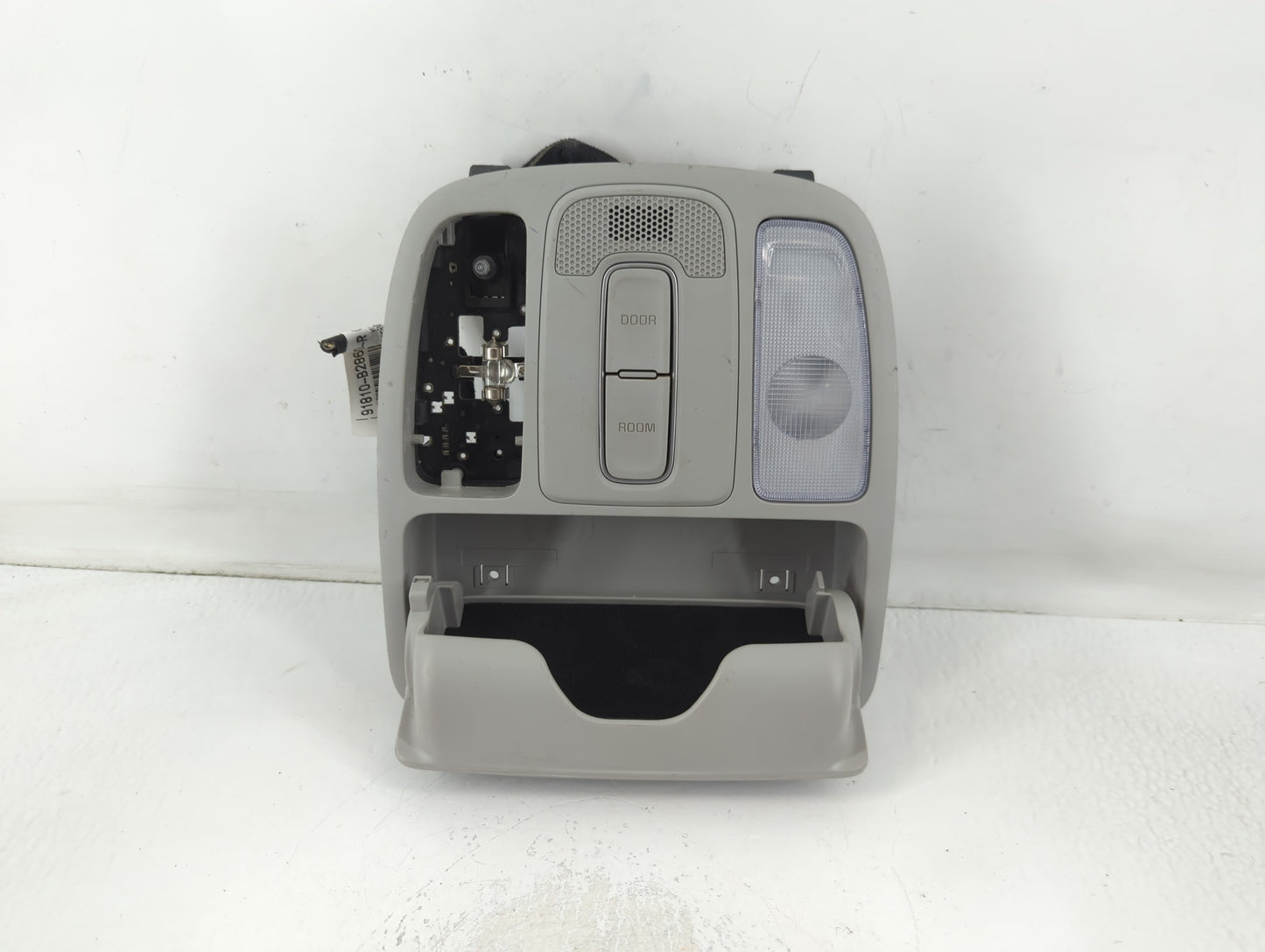 2014-2019 Kia Soul Overhead Roof Console 761987 - Oemusedautoparts1.com