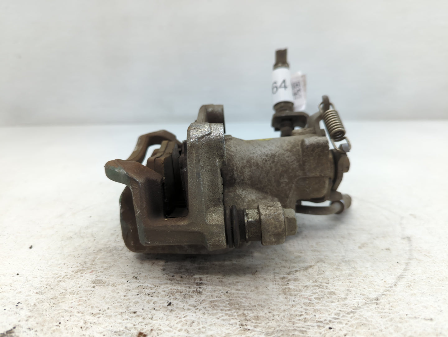 2014-2019 Kia Soul Front Driver Left Brake Caliper - Oemusedautoparts1.com