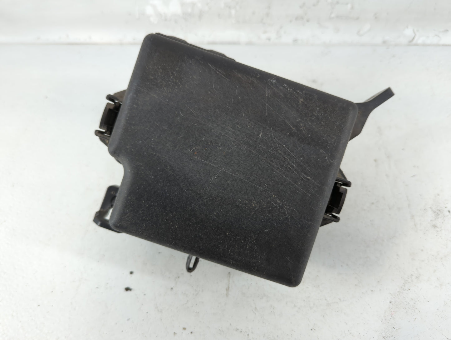 2017-2019 Kia Soul Fusebox Fuse Box Panel Relay Module P/N:91950-B2350 Fits Fits 2017 2018 2019 OEM Used Auto Parts - Oemuse