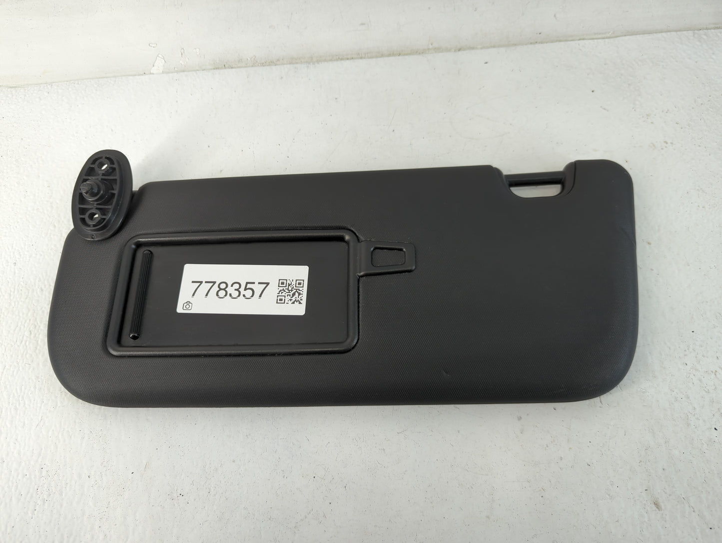 2014-2019 Kia Soul Sun Visor Shade Replacement Driver Left Mirror Fits Fits 2014 2015 2016 2017 2018 2019 OEM Used Auto Part