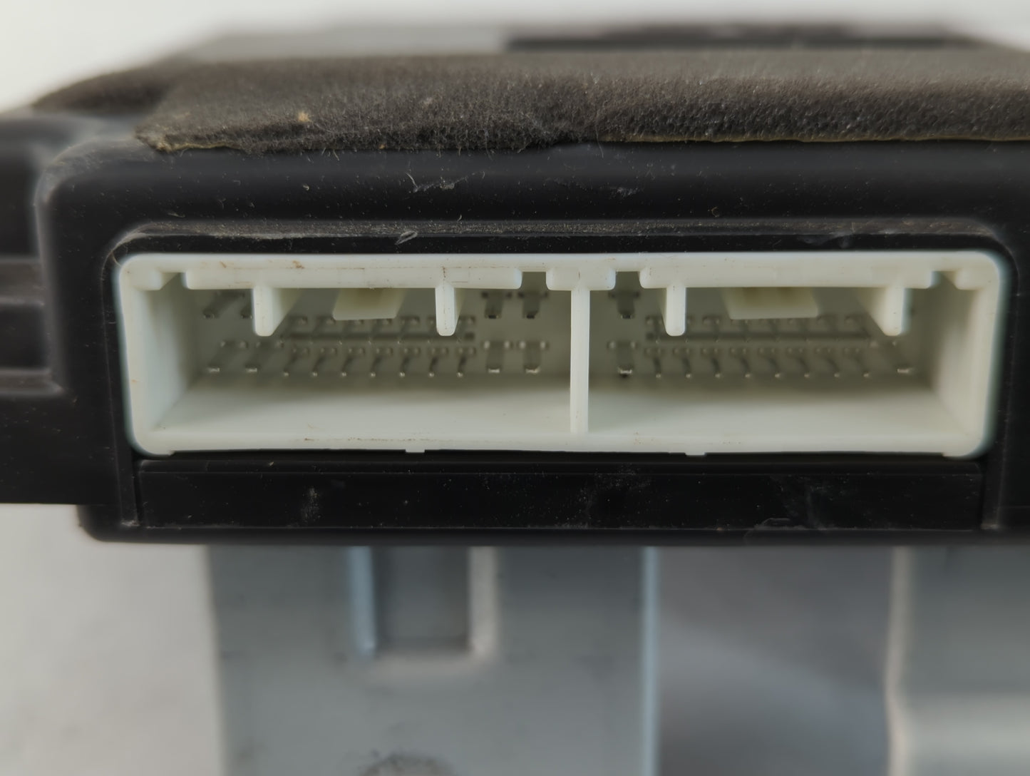2017-2019 Kia Soul Chassis Control Module Ccm Bcm Body Control - Oemusedautoparts1.com
