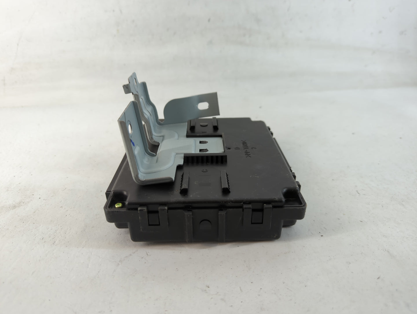 2017-2019 Kia Soul Chassis Control Module Ccm Bcm Body Control - Oemusedautoparts1.com