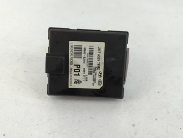 2017-2019 Kia Soul Body Control Module Bcm Inner Cabin Fuse Box - Oemusedautoparts1.com