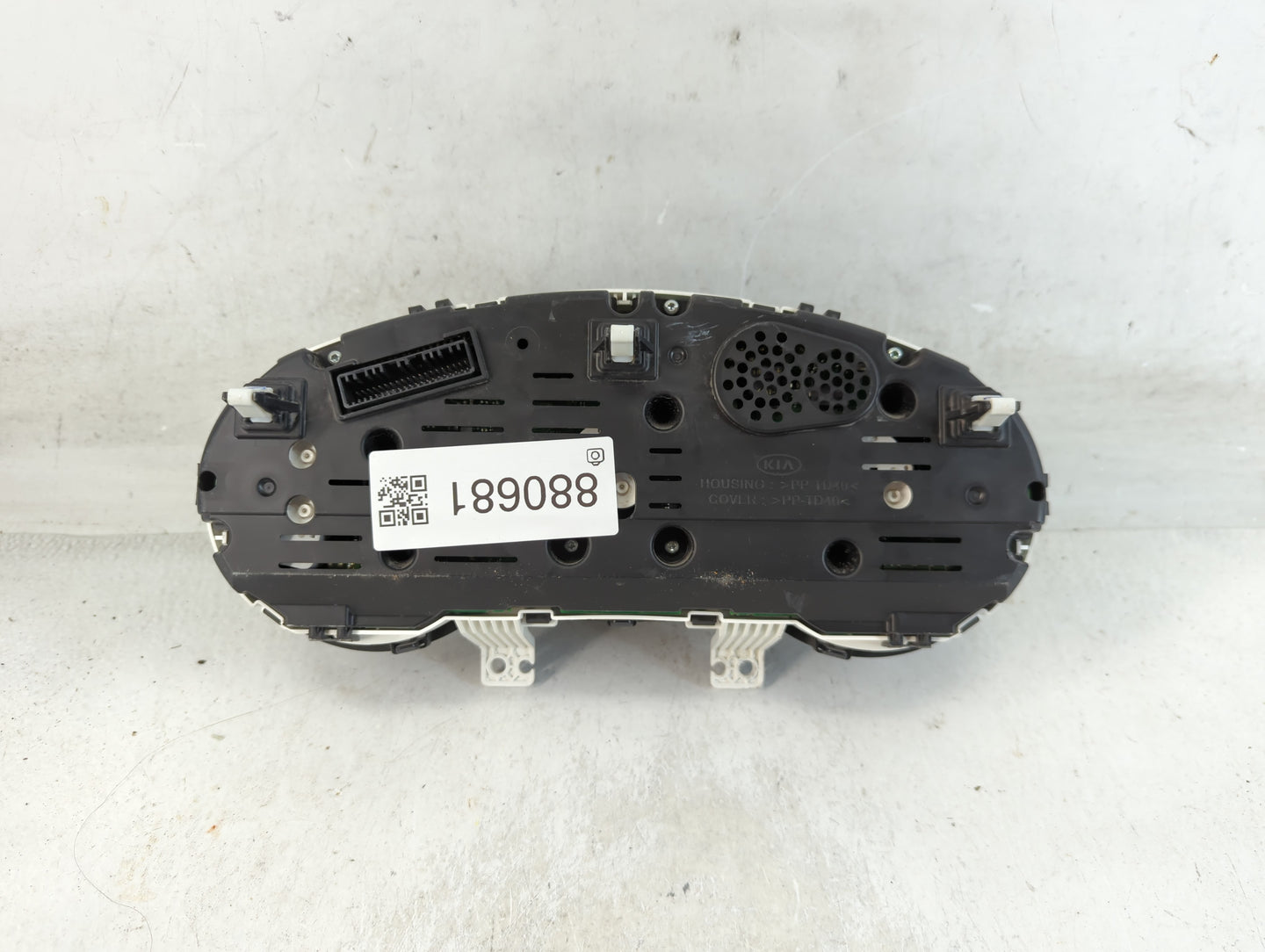 2017-2019 Kia Soul Instrument Cluster Speedometer Gauges P/N:94006-B2720 Fits Fits 2017 2018 2019 OEM Used Auto Parts - Oemu