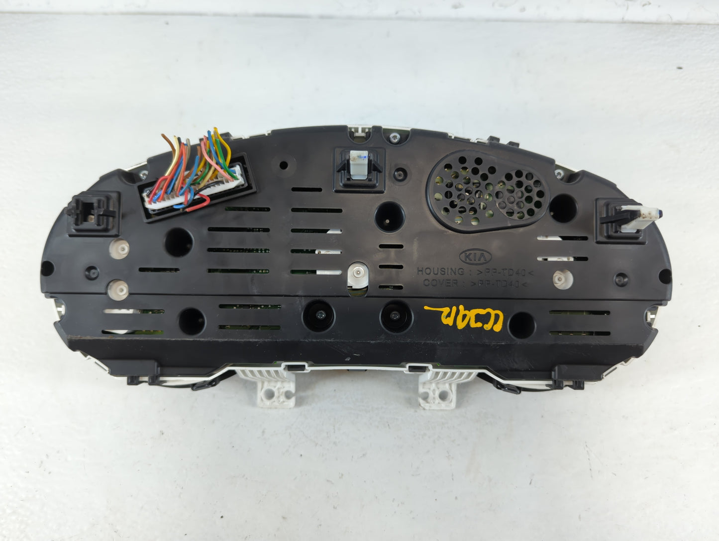2017-2019 Kia Soul Instrument Cluster Speedometer Gauges P/N:94006-B2720 Miles: Fits Fits 2017 2018 2019 OEM Used Auto Parts