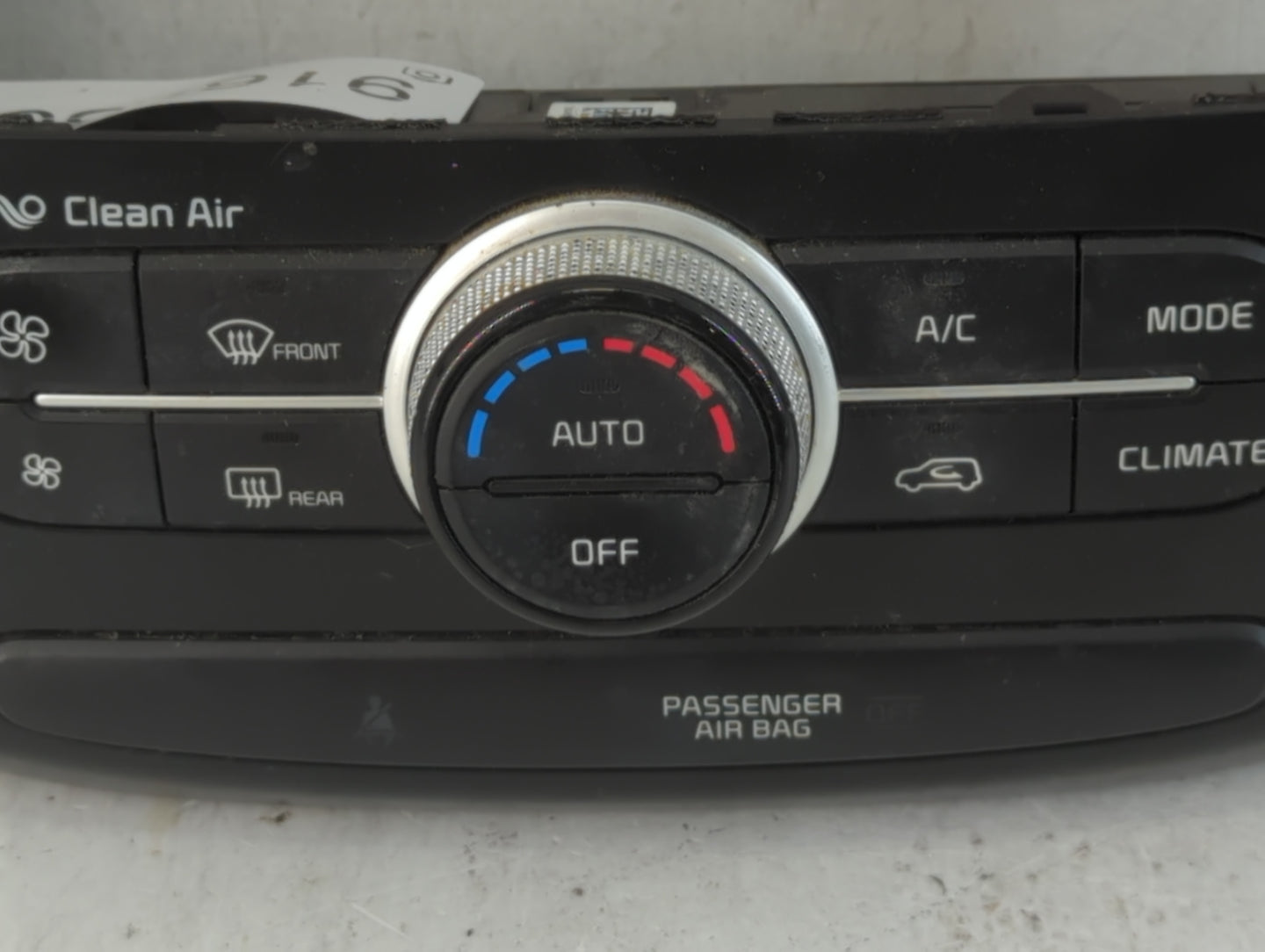 2017-2019 Kia Soul Climate Control Module Temperature AC/Heater Replacement P/N:97250-B2GQ1CA Fits Fits 2017 2018 2019 OEM U