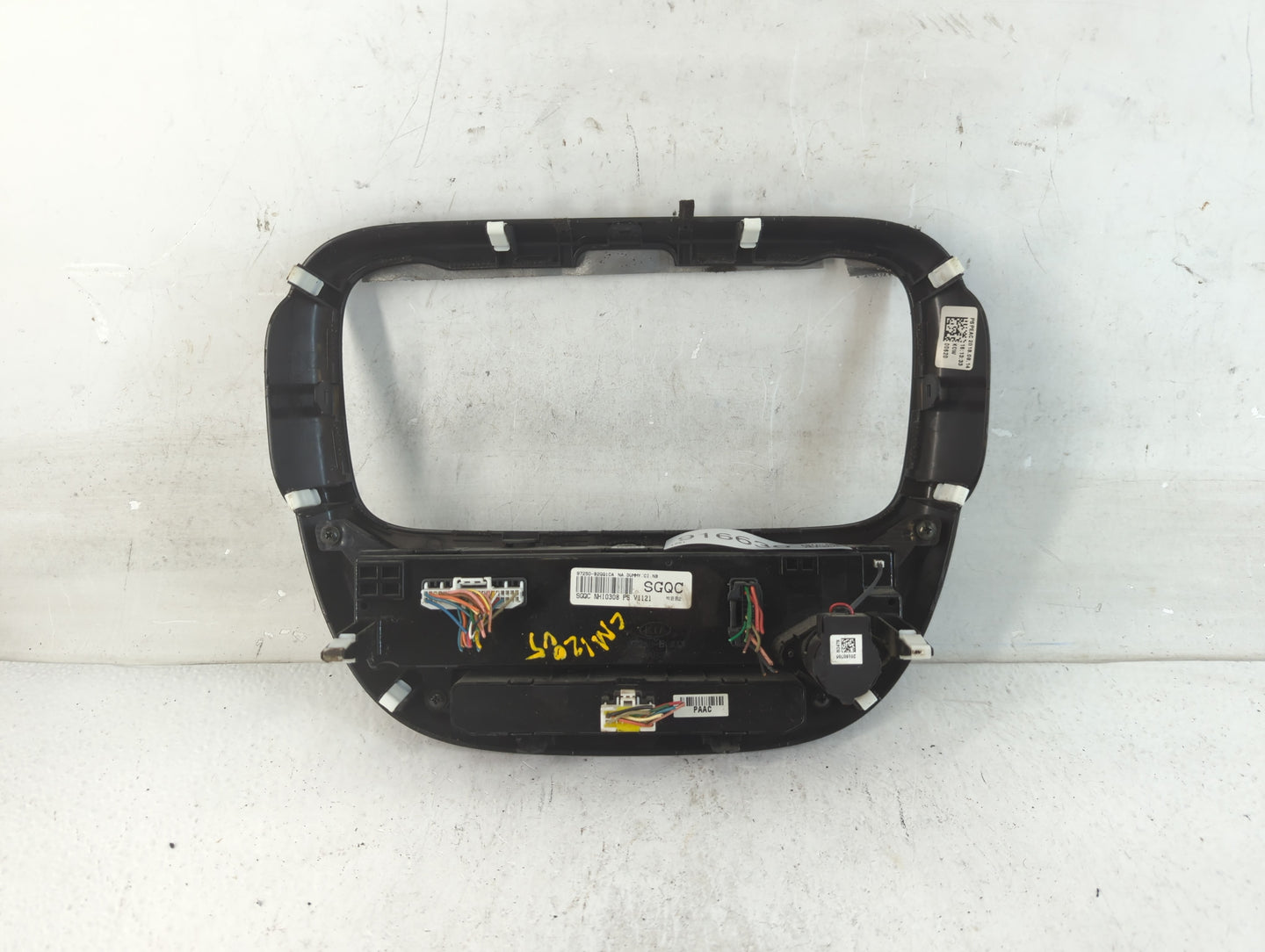 2017-2019 Kia Soul Climate Control Module Temperature AC/Heater Replacement P/N:97250-B2GQ1CA Fits Fits 2017 2018 2019 OEM U