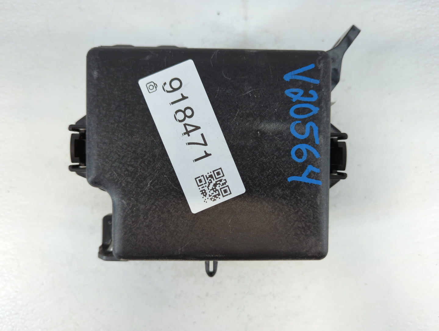 2017-2019 Kia Soul Fusebox Fuse Box Panel Relay Module P/N:91713B2770 Fits Fits 2017 2018 2019 OEM Used Auto Parts - Oemused