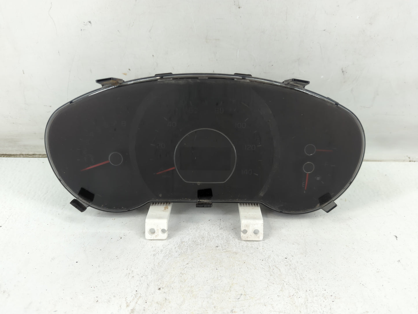 2018-2019 Kia Soul Instrument Cluster Speedometer Gauges Fits Fits 2018 2019 OEM Used Auto Parts - Oemusedautoparts1.com